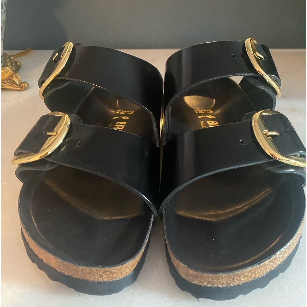 STILL Available!!  COPY - COPY - Birkenstock Arizona Big Buckle sandal